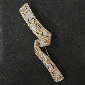 Vintage Ribbon Brooch
